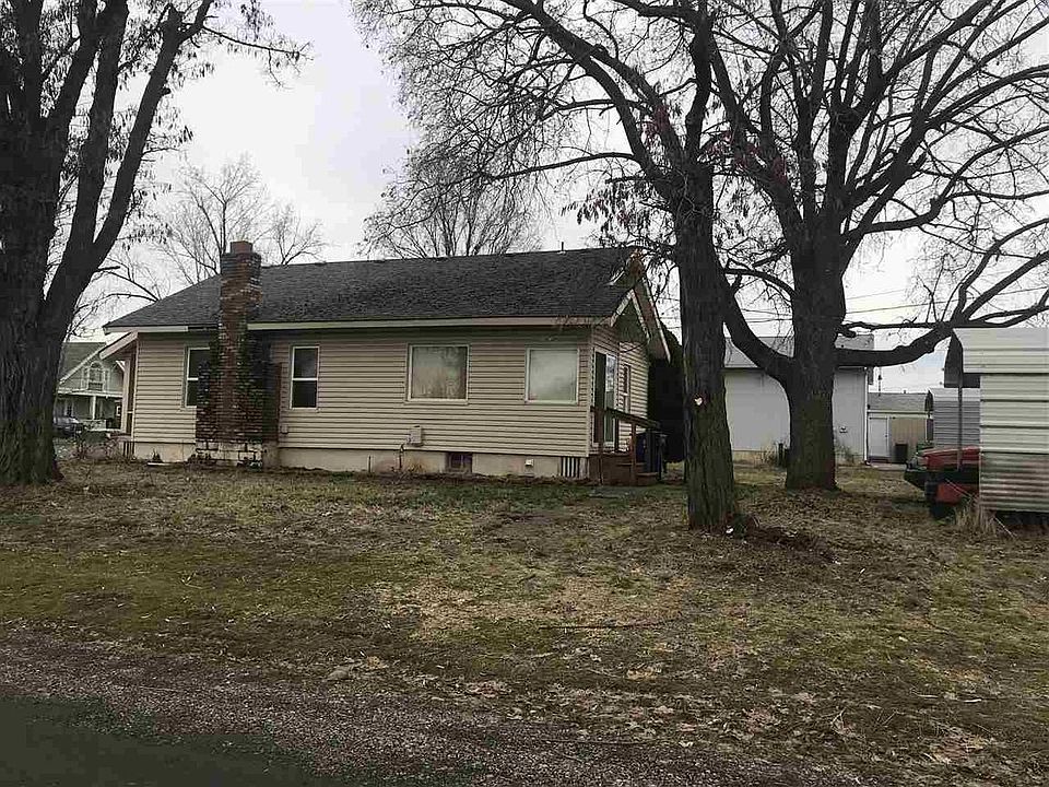 2nd image of 2702 E Boone Ave
