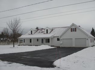 601 6th St, Cheboygan, MI 49721