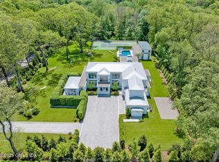 8 Fox Run Ln, Greenwich, CT 06831