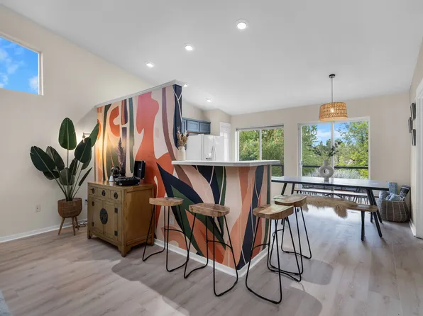 63077 Marsh Orchid Dr, Bend, OR 97701