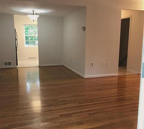 5th image of 6465 Gildar St