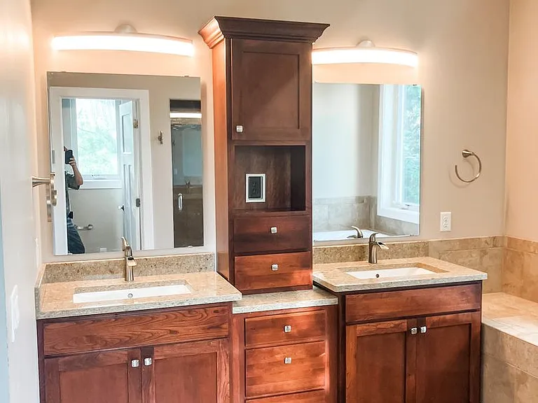 220 Meadow Woods Dr — Photo 15