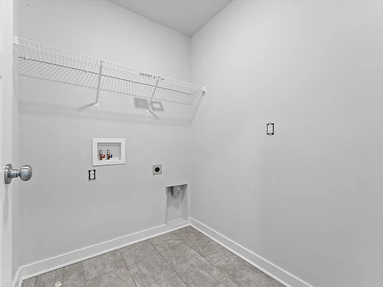 1615 Lannister Ave — Photo 14