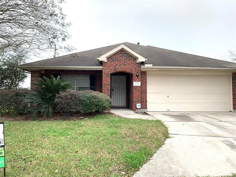 9119 Melody Park Ln — Photo 1