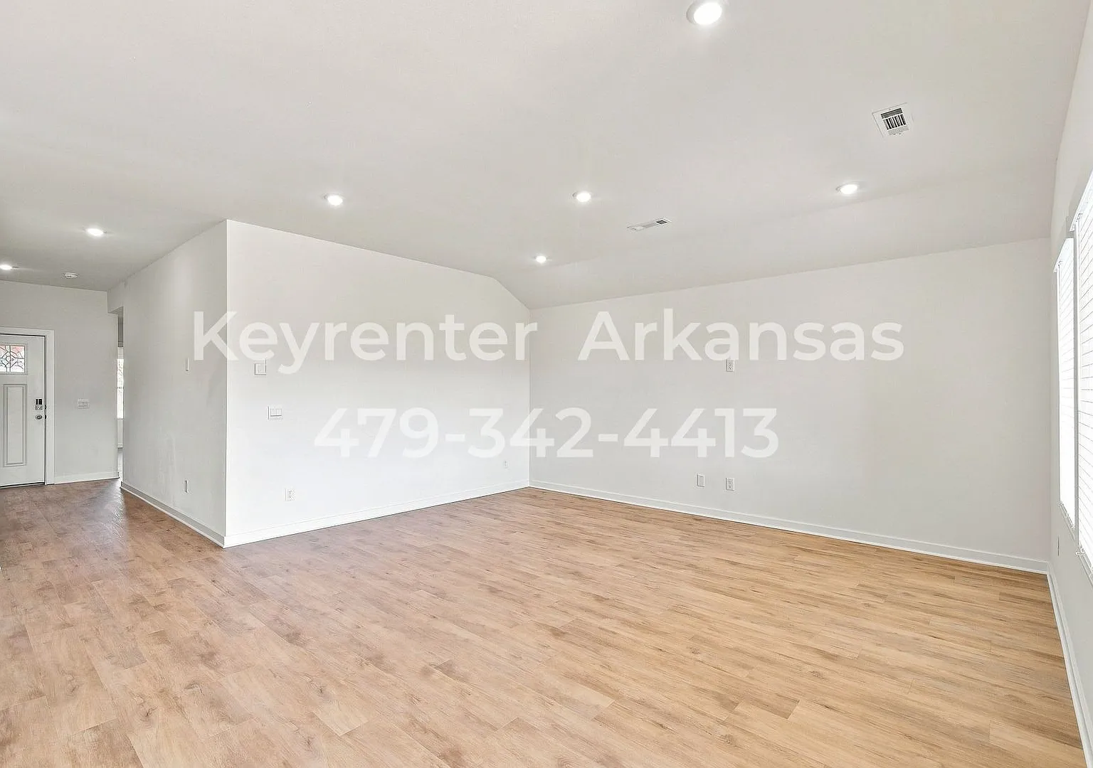 BrandNew 4 Bedroom Home with Modern Finishes Ready for Rent NOW — Photo 4