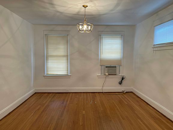 4th image of 3217 Fendall Ave