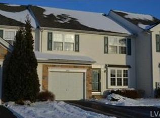 222 Park Ridge Dr, Easton, PA 18040