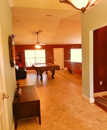 4th image of 1414 Calvin Ave