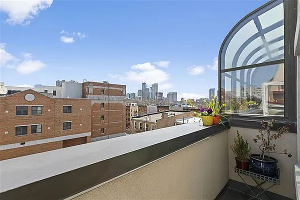 Sold by Verdel Real Estate | media 6