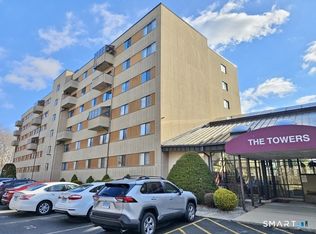 45 Putter Dr #509, Wallingford, CT 06492