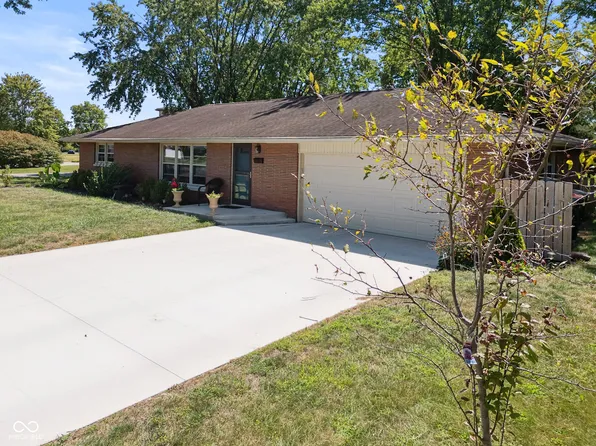 2239 Sims Dr, Columbus, IN 47203