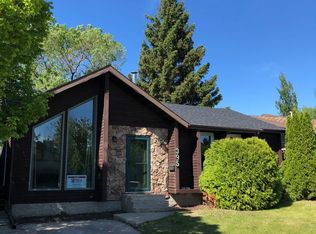 395 Delaronde Rd, Saskatoon, SK S7J3Y5