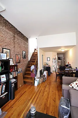 Rented by City Connections Realty | media 11