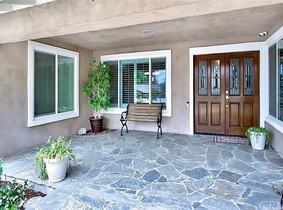 5th image of 2415 Mountain Dr