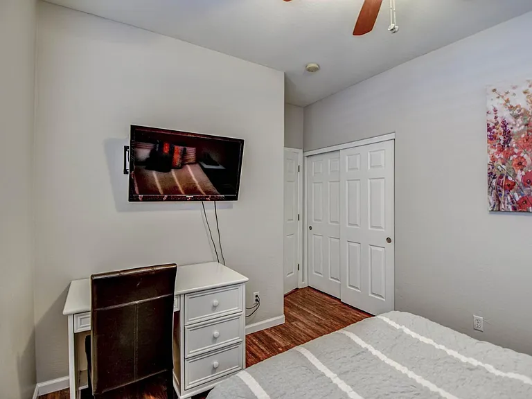 2567 E Brooks St — Photo 21