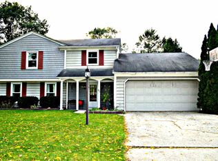 3610 Turf Ln, Fort Wayne, IN 46804