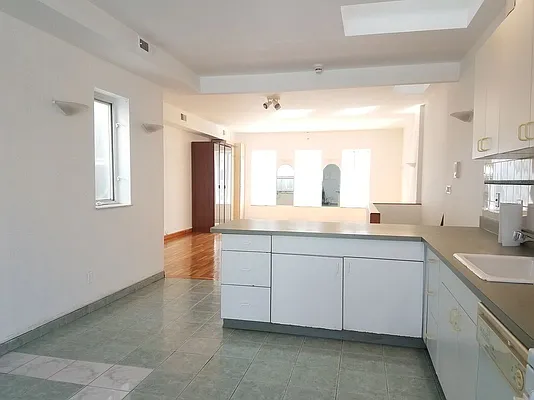 Rented by Brooklyn Property Group LLC | media 16