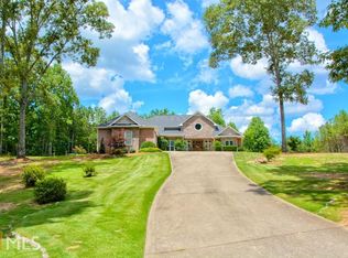 592 Holly Tree Rd, Carrollton, GA 30116