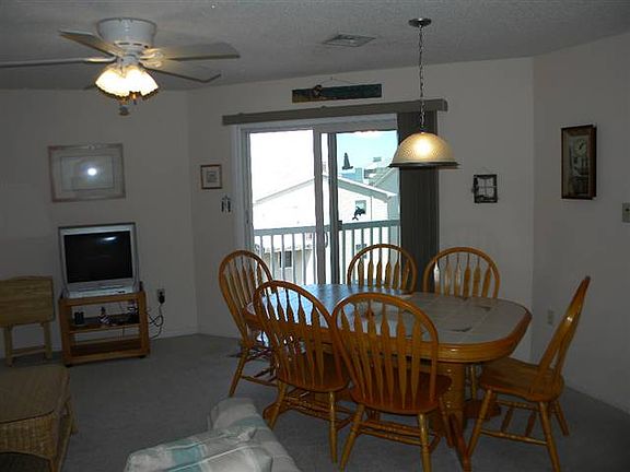 5th image of 33 36th St APT 3C