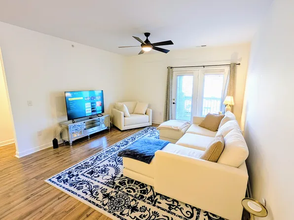 17168 Red Feather Dr, Charlotte, NC