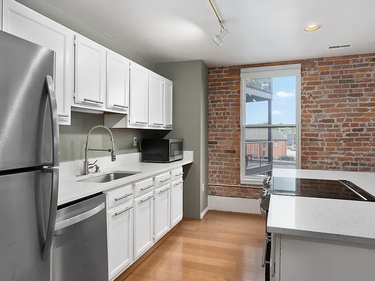 432 E Rich St #4E — Photo 24