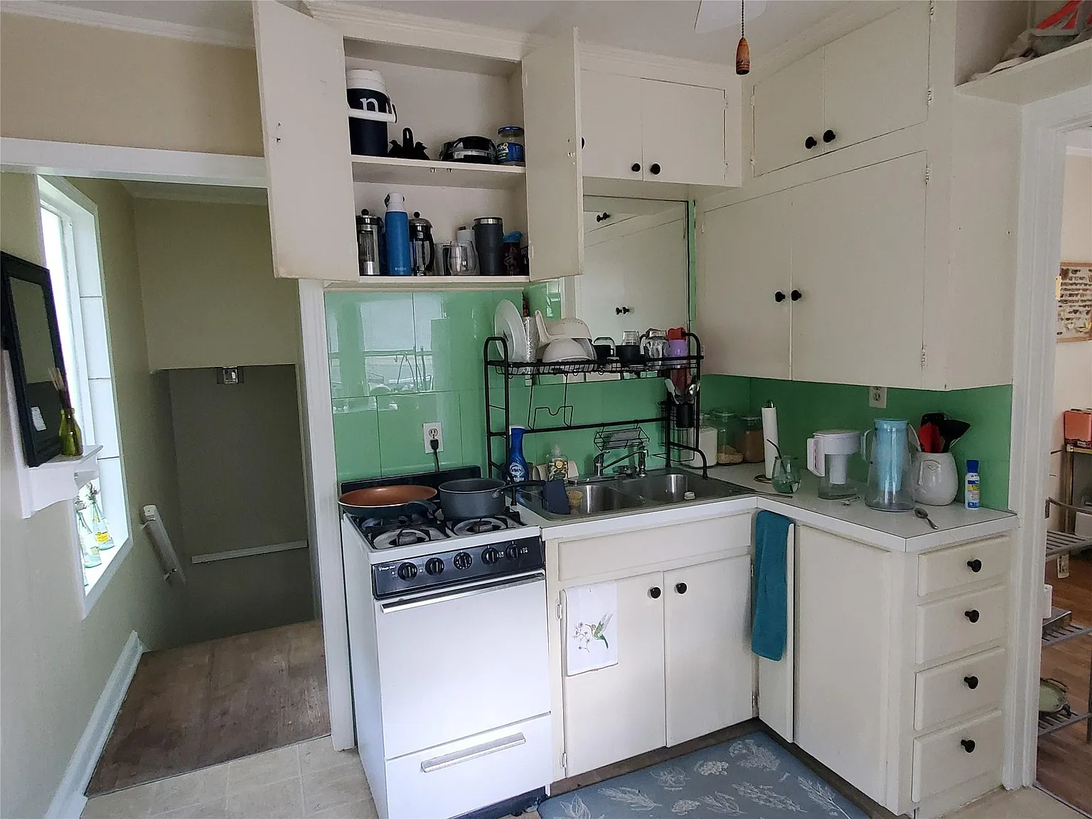 2 bed, 1.0 bath, 800 sqft, $1,500 — Photo 4