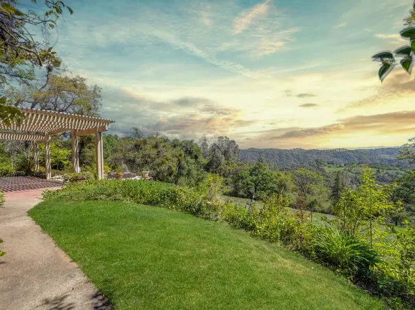 6013 Dolomite Dr, El Dorado, CA 95623