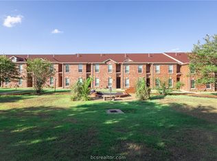 1554 Bennett St, Bryan, TX 77802