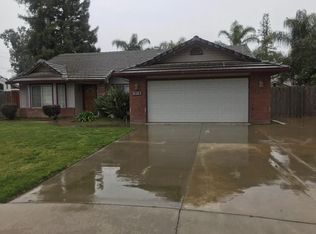 1919 S Tommy Ct, Visalia, CA 93277