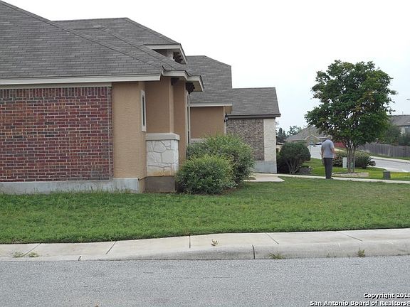 3rd image of 26734 Sunstream Way