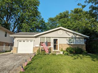 16461 Roy St, Oak Forest, IL