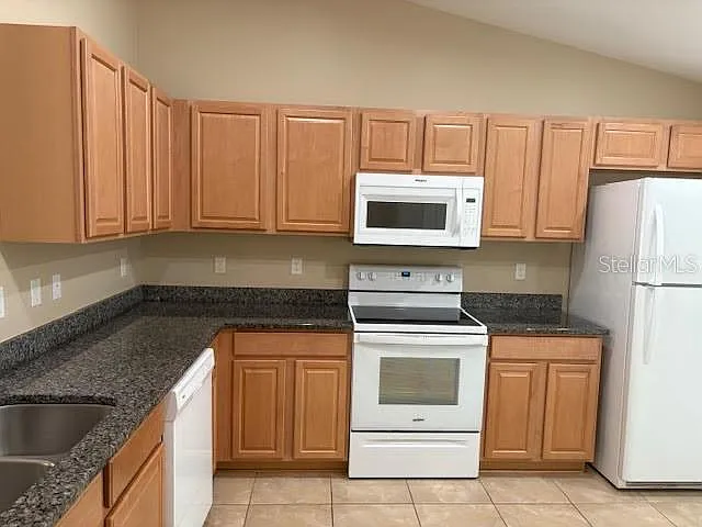 113 Brunswick Ln #B — Photo 5