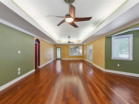 5th image of 5937 Elysian Fields Ave