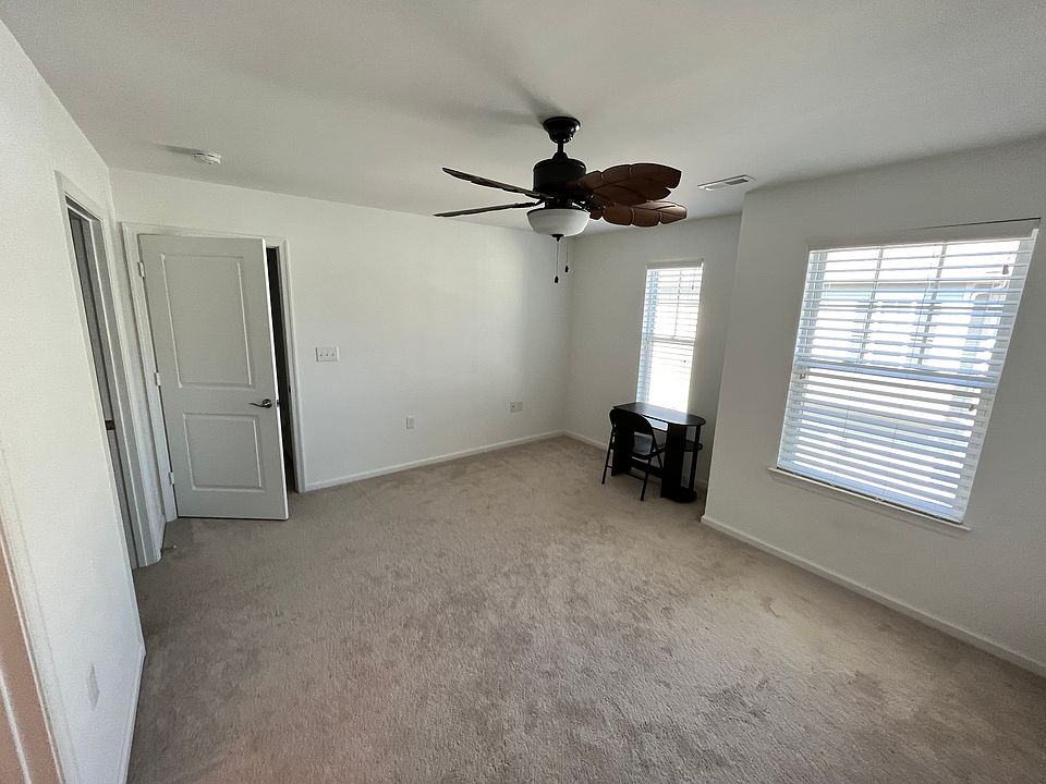 1st image of 1608 Halesworth Ln