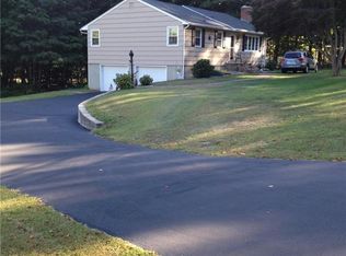 211 Sea Hill Rd, North Branford, CT 06471