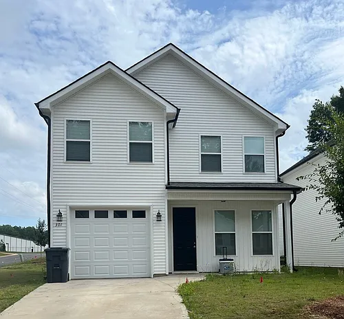 301 Clarus Creek Way Photo 1