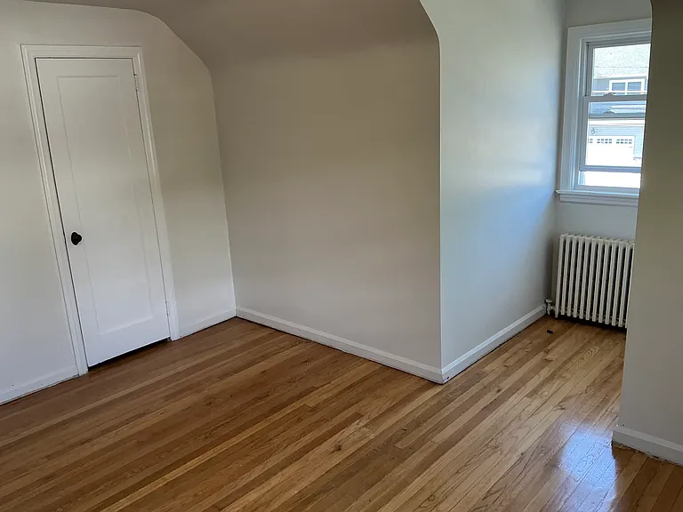 226 Livingston St #2 — Photo 6