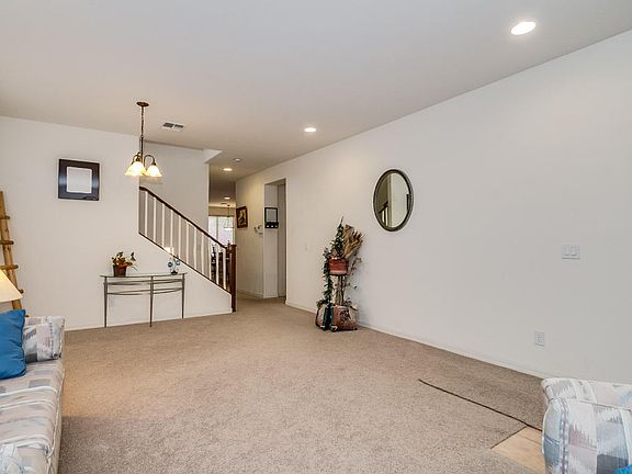 5th image of 29333 N 68th Ave