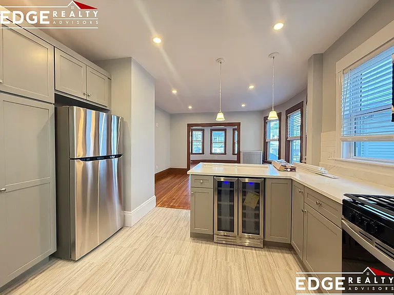 69 Turner St — Photo 8
