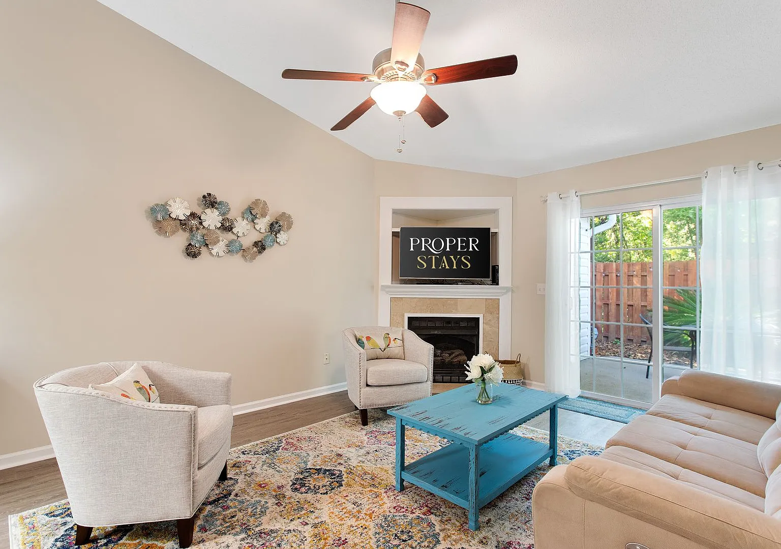 Primrose Place- 1361 Pinnacle Lane — Photo 1