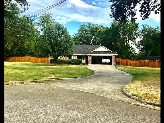 2nd image of 1416 Doris Dr