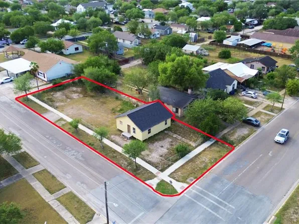 949 S Texas Ave, Mercedes, TX 78570