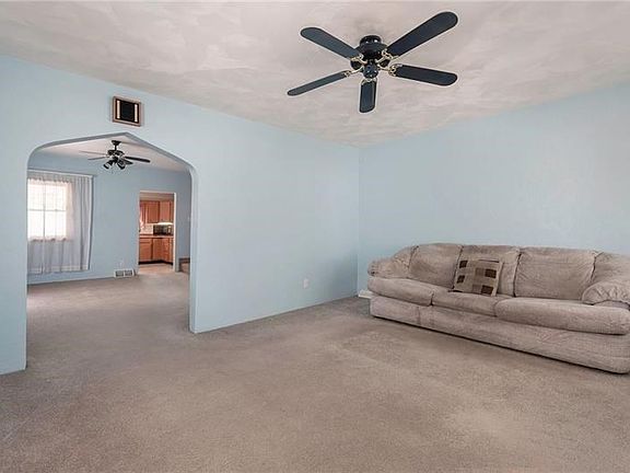 4th image of 1508 4th Ave