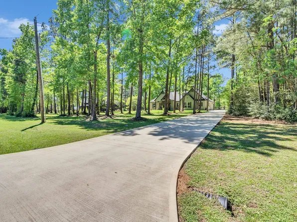 9 Prescott Dr, New Waverly, TX 77358