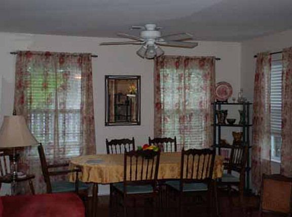 2nd image of 218 Circle Dr