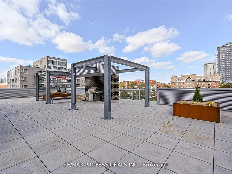 318 Spruce St #2103 — Photo 34