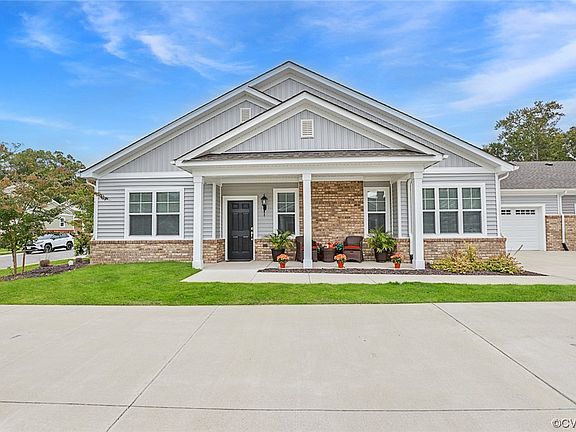 2nd image of 1841 Providence Villas Ct