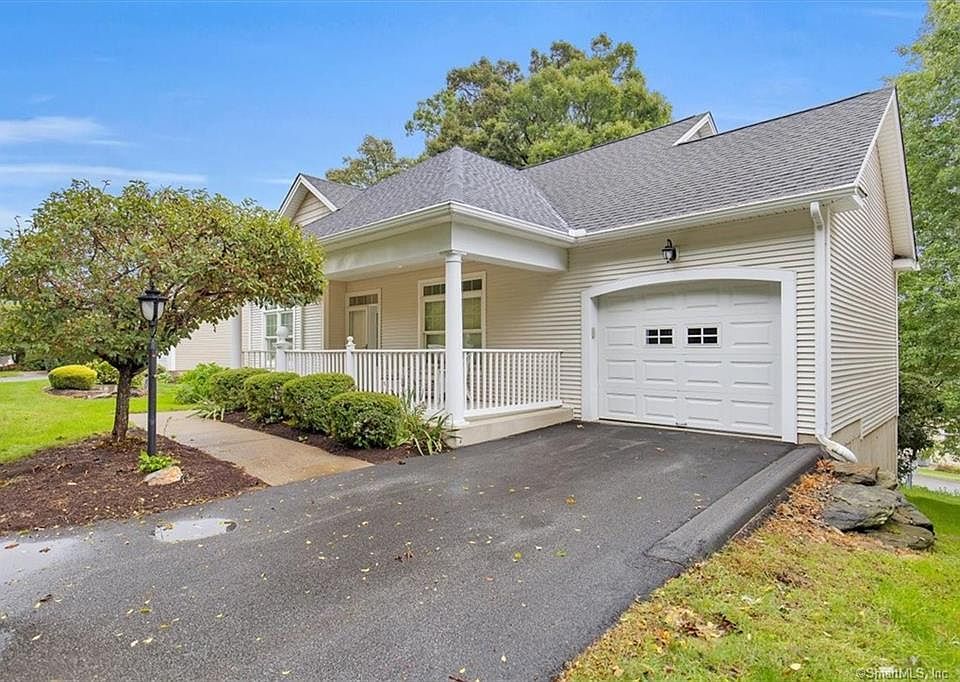 Village At Crystal Springs Apartments Tolland, CT Zillow