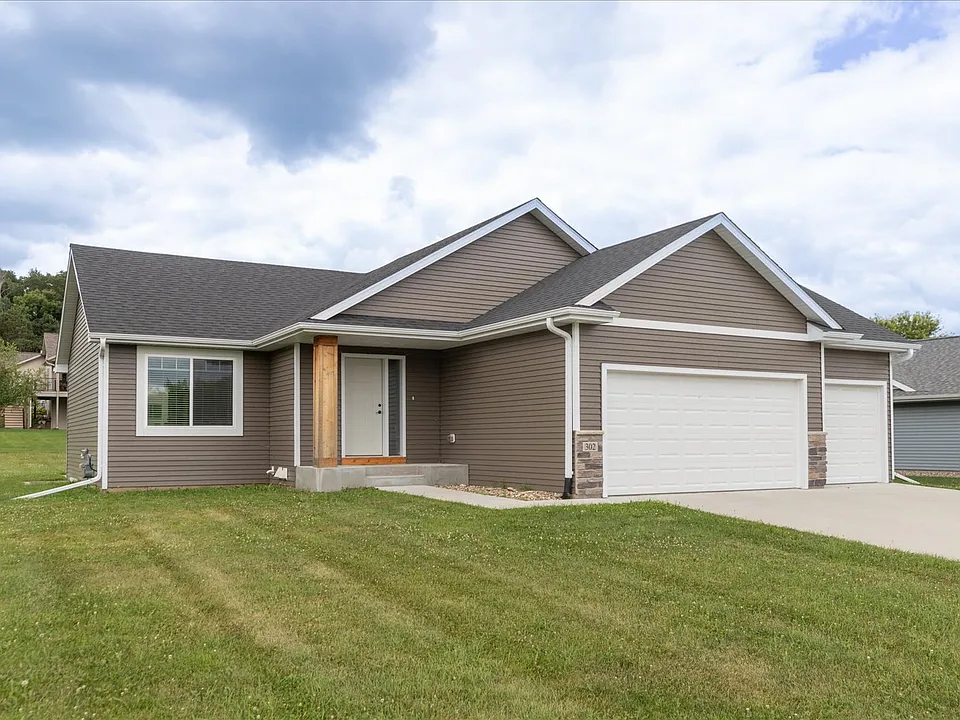 302 Devin Dr