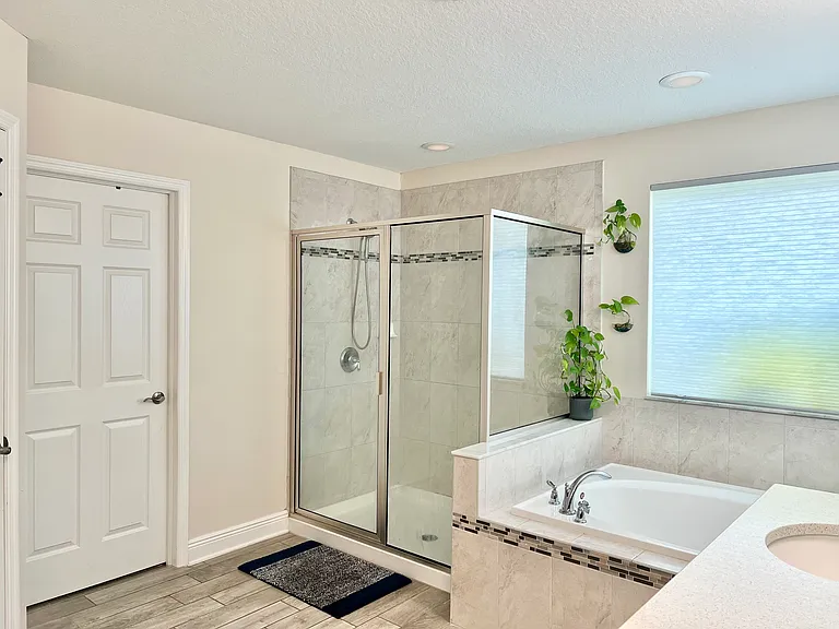 19340 Breynia Dr — Photo 29